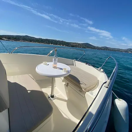 De Au Calme Absolu, Vue Mer. * Saint Aygulf