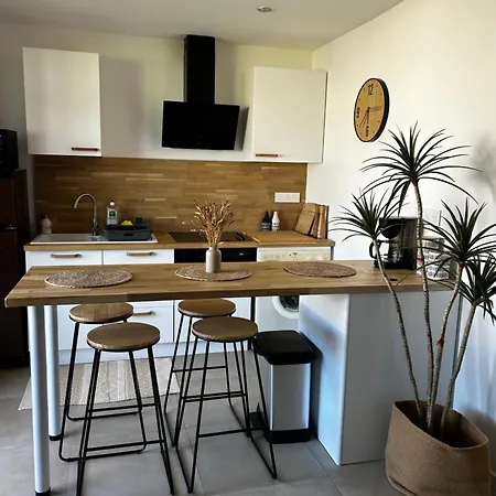 De Au Calme Absolu, Vue Mer. Apartment